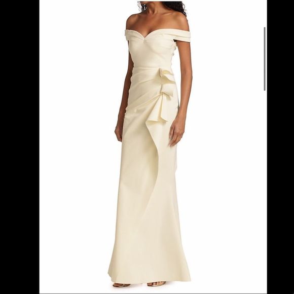 NWT Chiara Boni La Petite Robe Radoslava Off-The-Shoulder Wrap Gown SIZE 2 $1090 - Picture 3 of 11